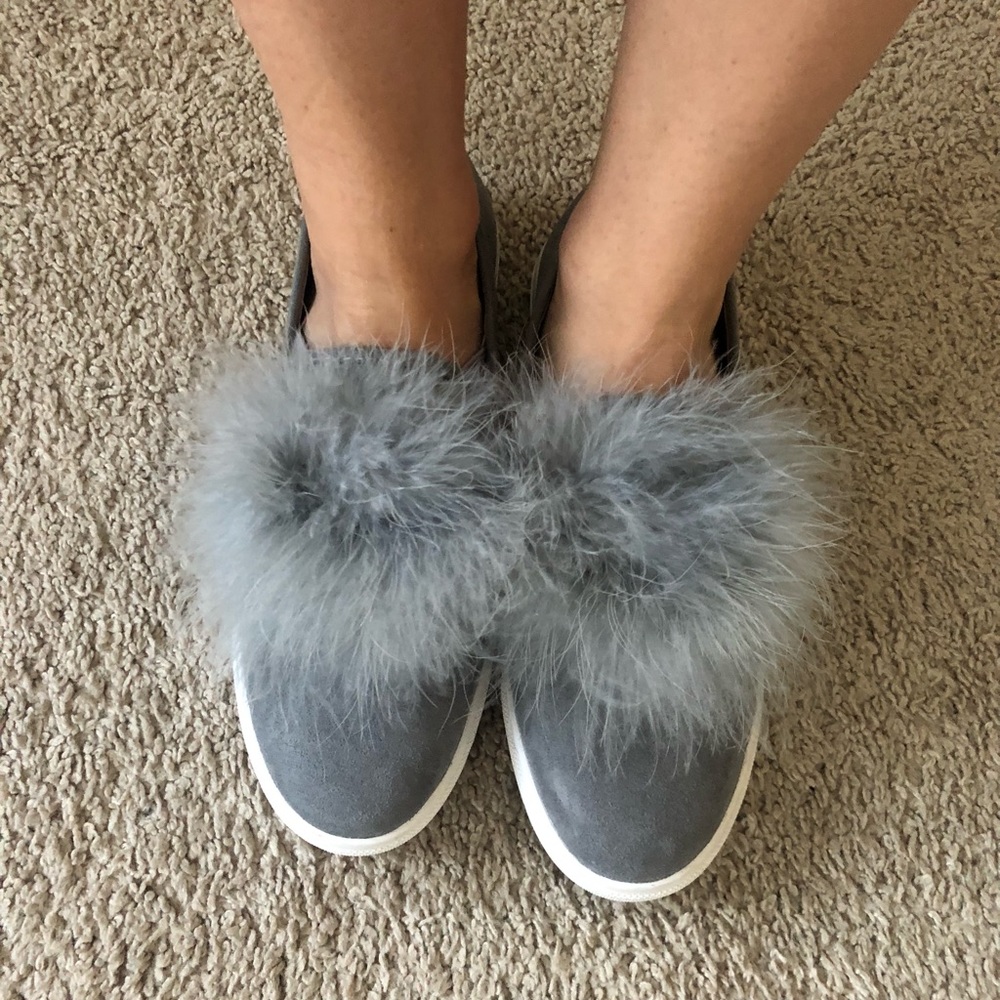 Steve Madden Pom Pom sneakers